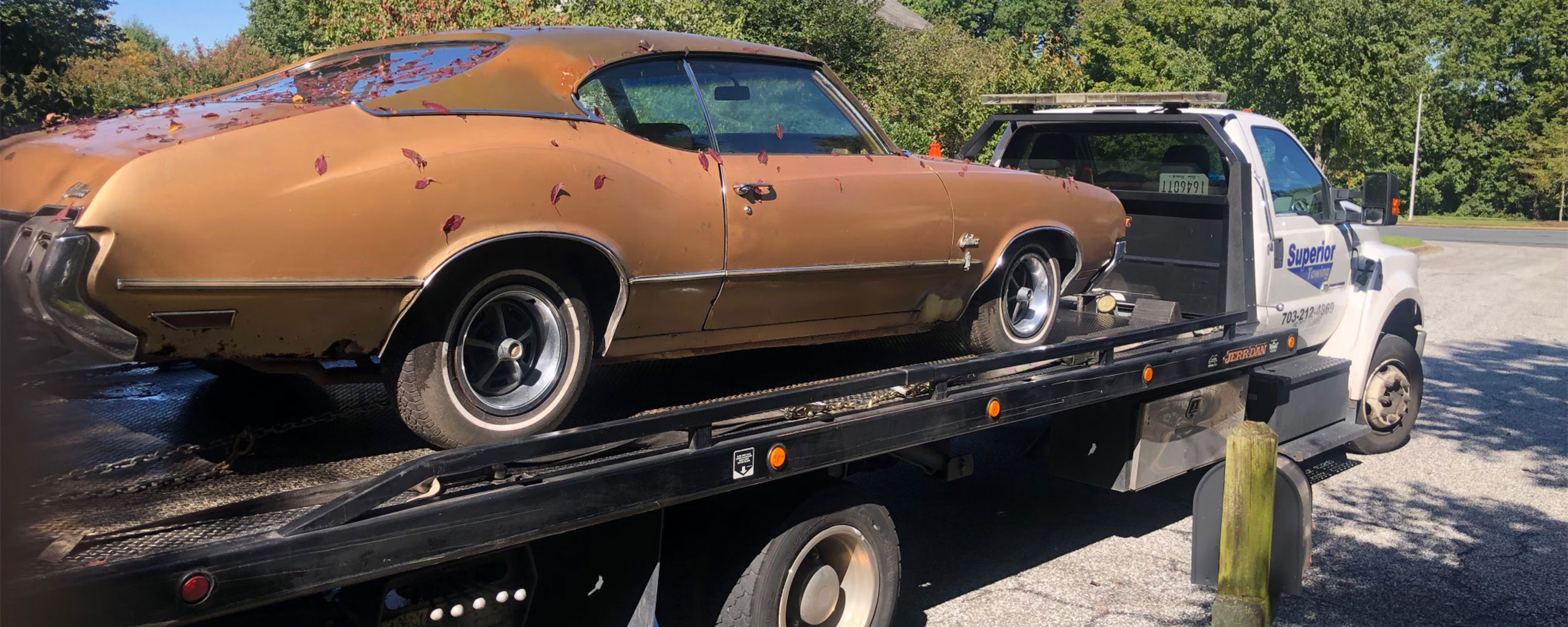 Flatbed Rollback Towing near Alexandria, VA